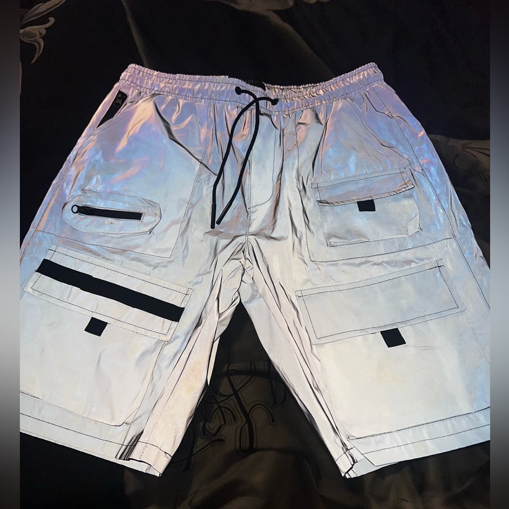 Two Toned Reflection Multi Cargo Pockets - image 1